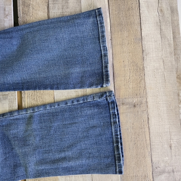 LEVI'S | 524 Too Superlow Bootcut Jeans in Blue sz 5M - Picture 8 of 12